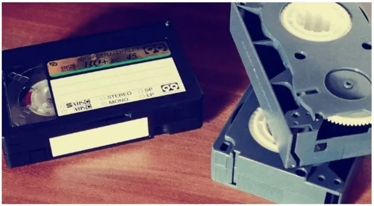 2025年ビデオテープが見られなくなる！？